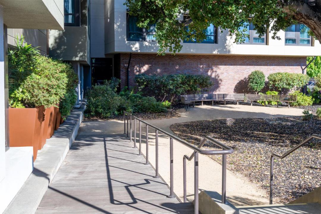 Photo of Others in Palo Alto
