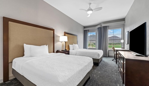 Suite, 2 Queen Beds, Non Smoking