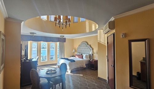 Executive Room, 1 King Bed (Premium King Room)