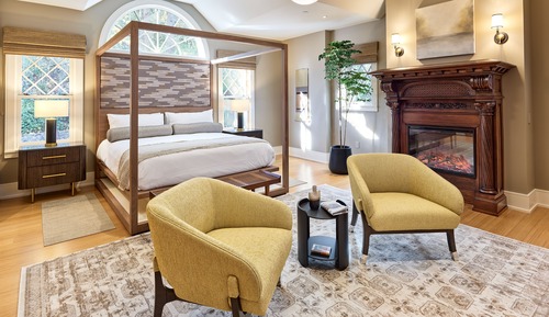 Superior Suite, Hill View