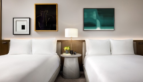 Fairmont Gold, Signature Corner Suite, 1 Bedroom, 1 King Bed (Hearing & Mobility Accessible)