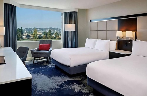 Redwood Shores House | Enjoy a Hassle-Free Stay! Four Units, Waterfront Lagoon View, Outdoor Pool!
