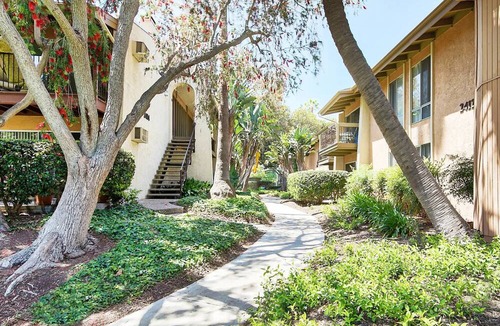 Costa Mesa Apartment | Disneyland Days, Surf City Waves, Newport Nights