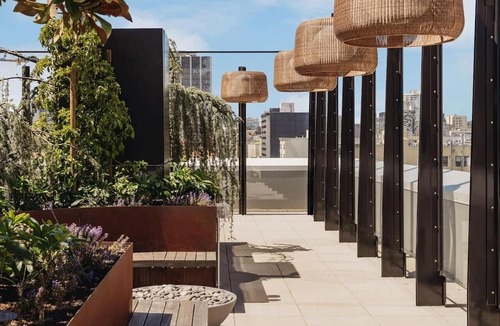 Tenderloin Hotel | Comfortable Room Delight in Downtown SF Charm – Perfect for Art Aficionados