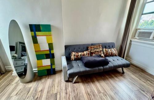 Gaslamp Quarter Apartment | Walk everywhere heart Gaslamp