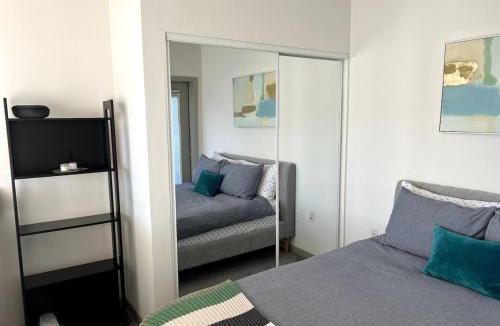 Pico Apartment | Cozy loft in heart of Santa Monica FREE Parking