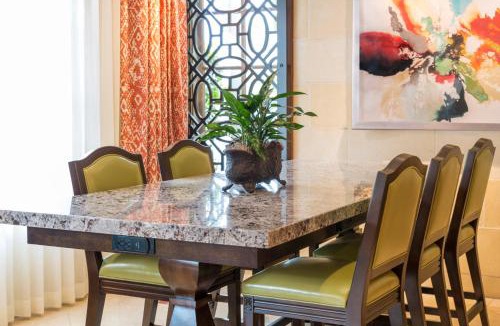 Platinum Triangle Hotel | Ayres Hotel Anaheim