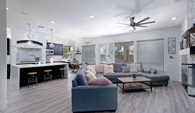 Casa Serenity Luxury Living w/Pool & Jacuzzi