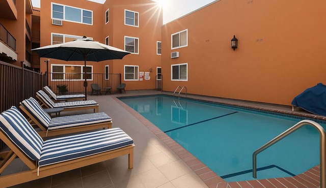 The Live Hotel