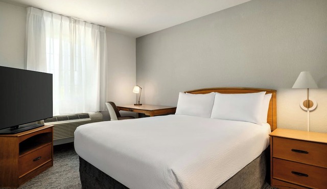 TownePlace Suites By Marriott Anaheim Maingate Near Angel Stadium