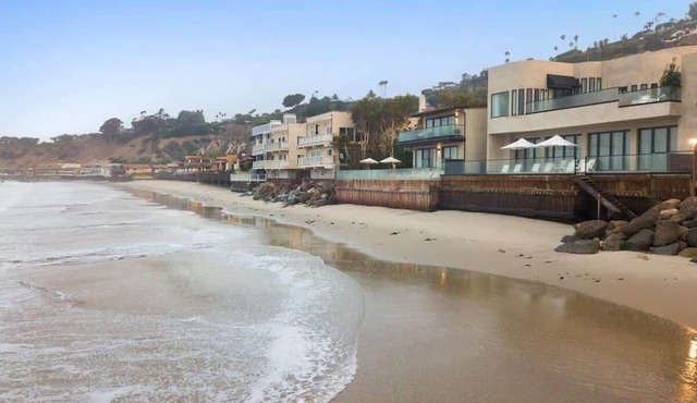 Malibu Sand Suite #16 by Stay Awhile Villas