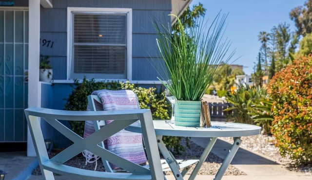 Pacific Beach Studio #1973 Close to beach, bay and more!