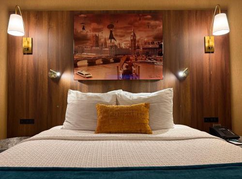 The Dylan Hotel at SFO