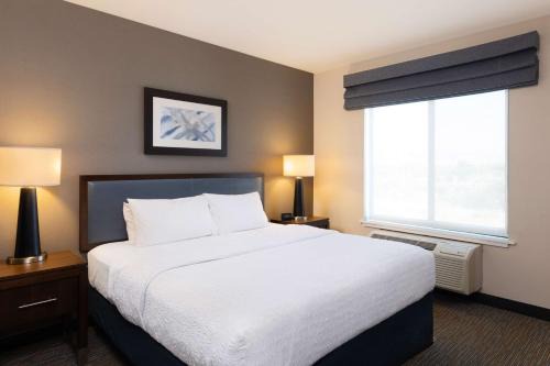 Hampton Inn San Jose Cherry Ave, CA
