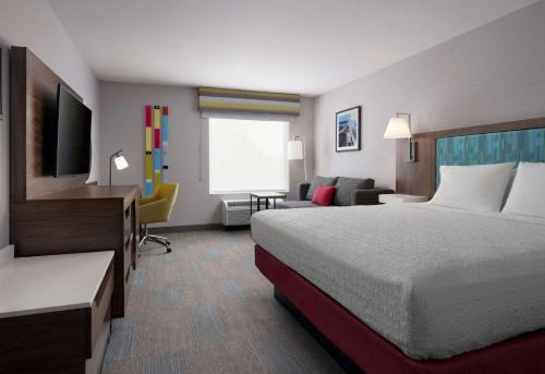 Hampton Inn San Mar 